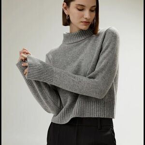 Melrose and Market grey turtleneck sweater